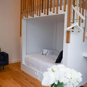 https://the-double-decker.tophotelsbath.com